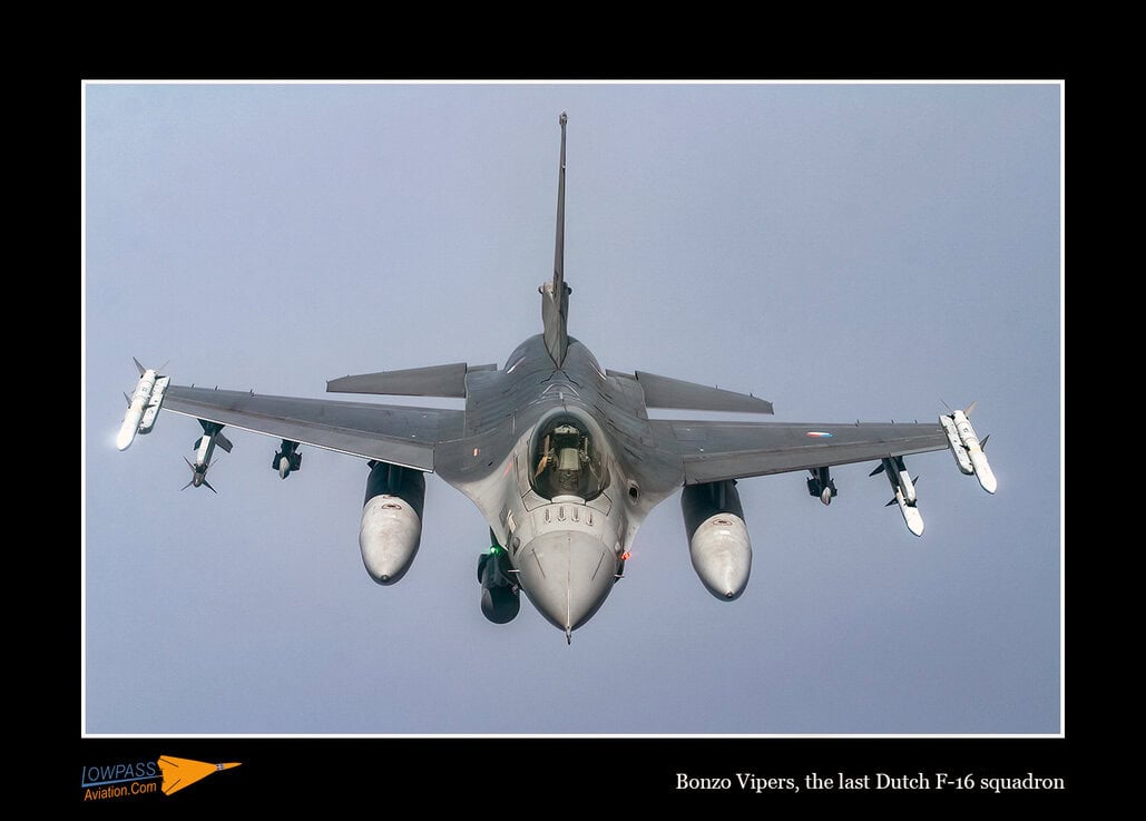 newray　F16 Surplus F-16 Vipers Eyed To Replace Navy Aggressor